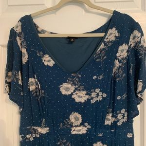 Torrid size 18 maxi blue floral dress
